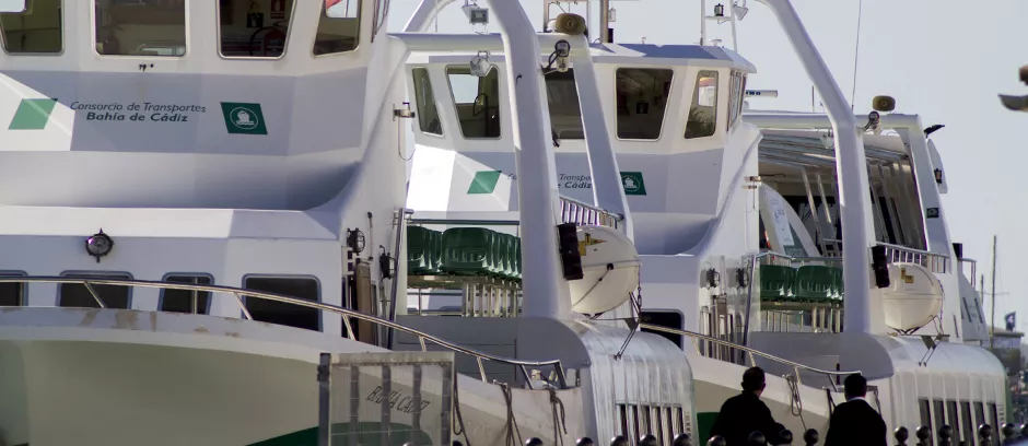 noticias cadiz catamaran puerto.jpg noticias cadiz catamaran puerto.jpg