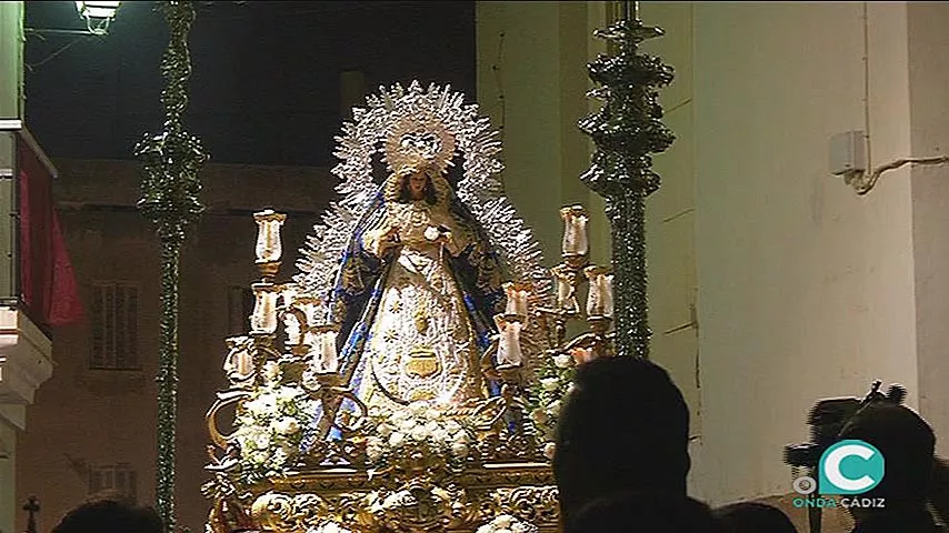 noticias cadiz procesion amor hermoso.jpg