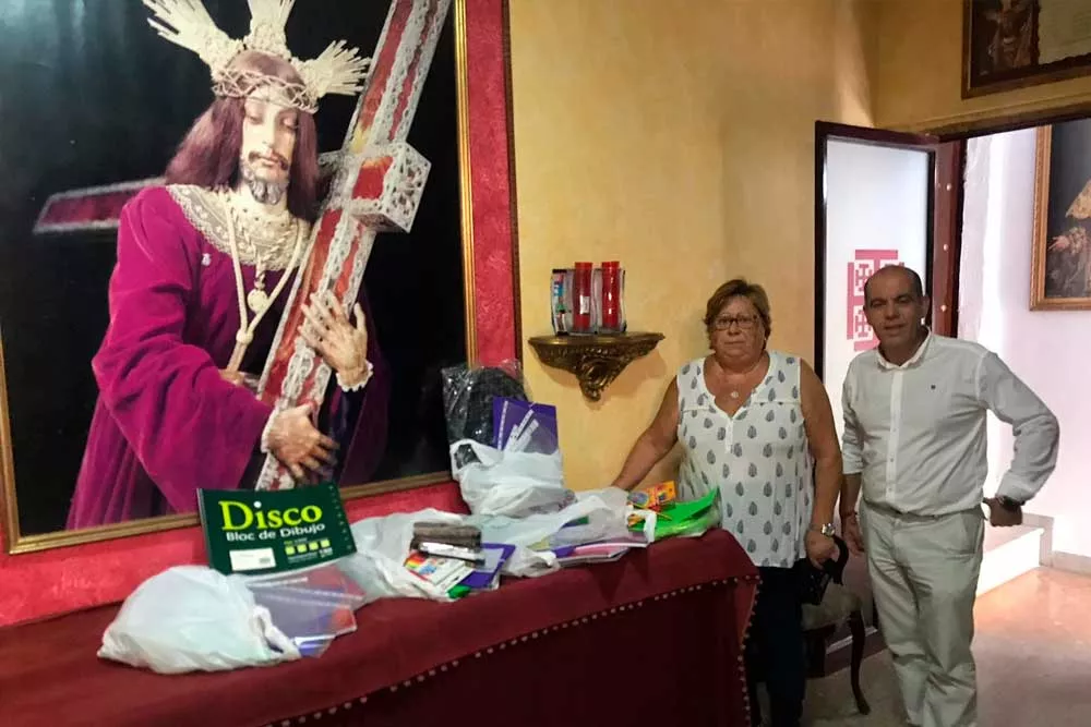 noticias cadiz material_escolar_donado_29092018.jpg noticias cadiz material_escolar_donado_29092018.jpg