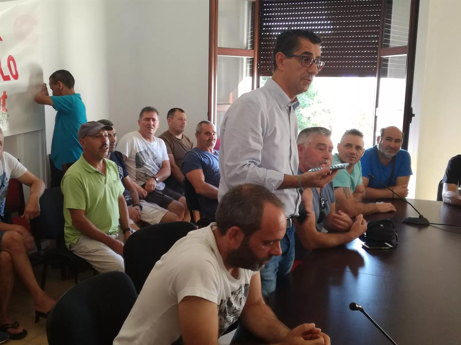 ALCALDE BARBATE.jpg ALCALDE BARBATE.jpg