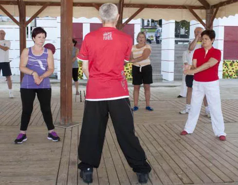 tai chi 1.JPG