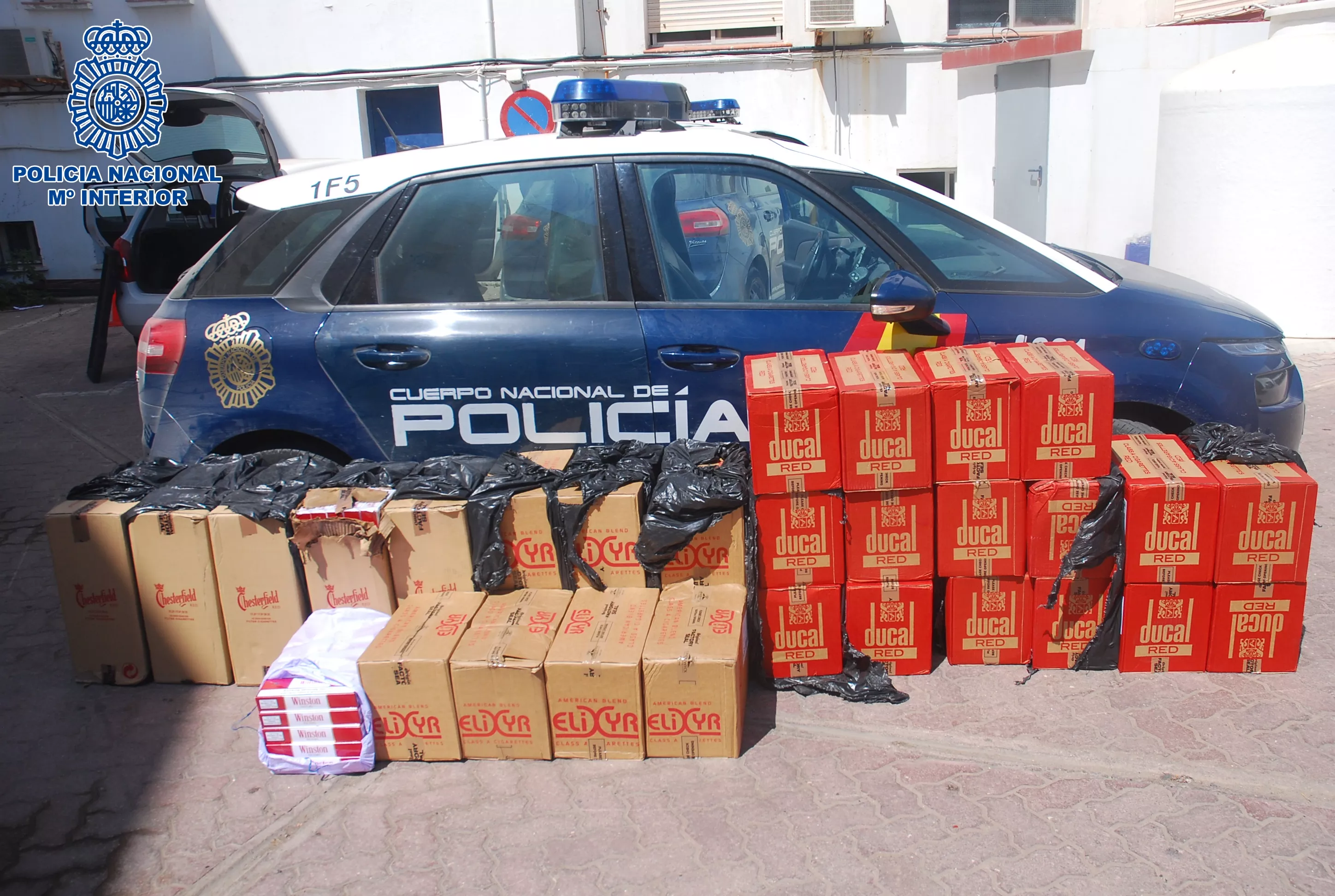 2018-11-18 La Línea Tabaco intervenido (1).jpg 2018-11-18 La Línea Tabaco intervenido (1).jpg