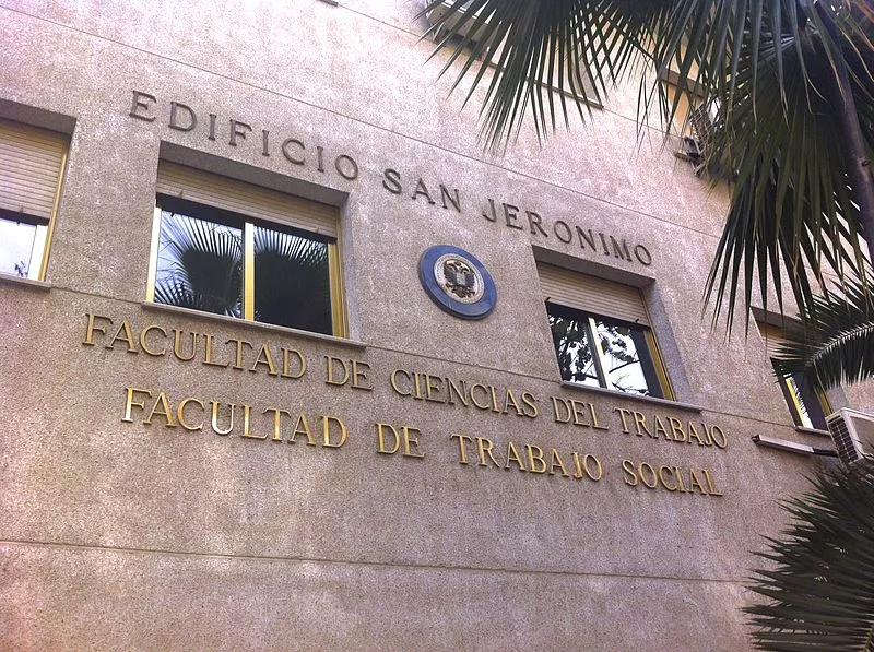 noticiaS CADIZ Facultad.JPG