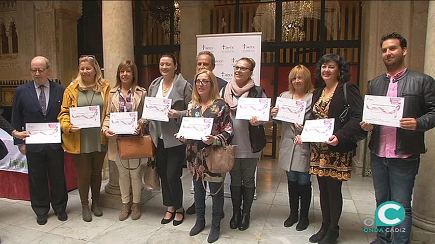 noticias cadiz premios escaparates rosa cadiz.jpg