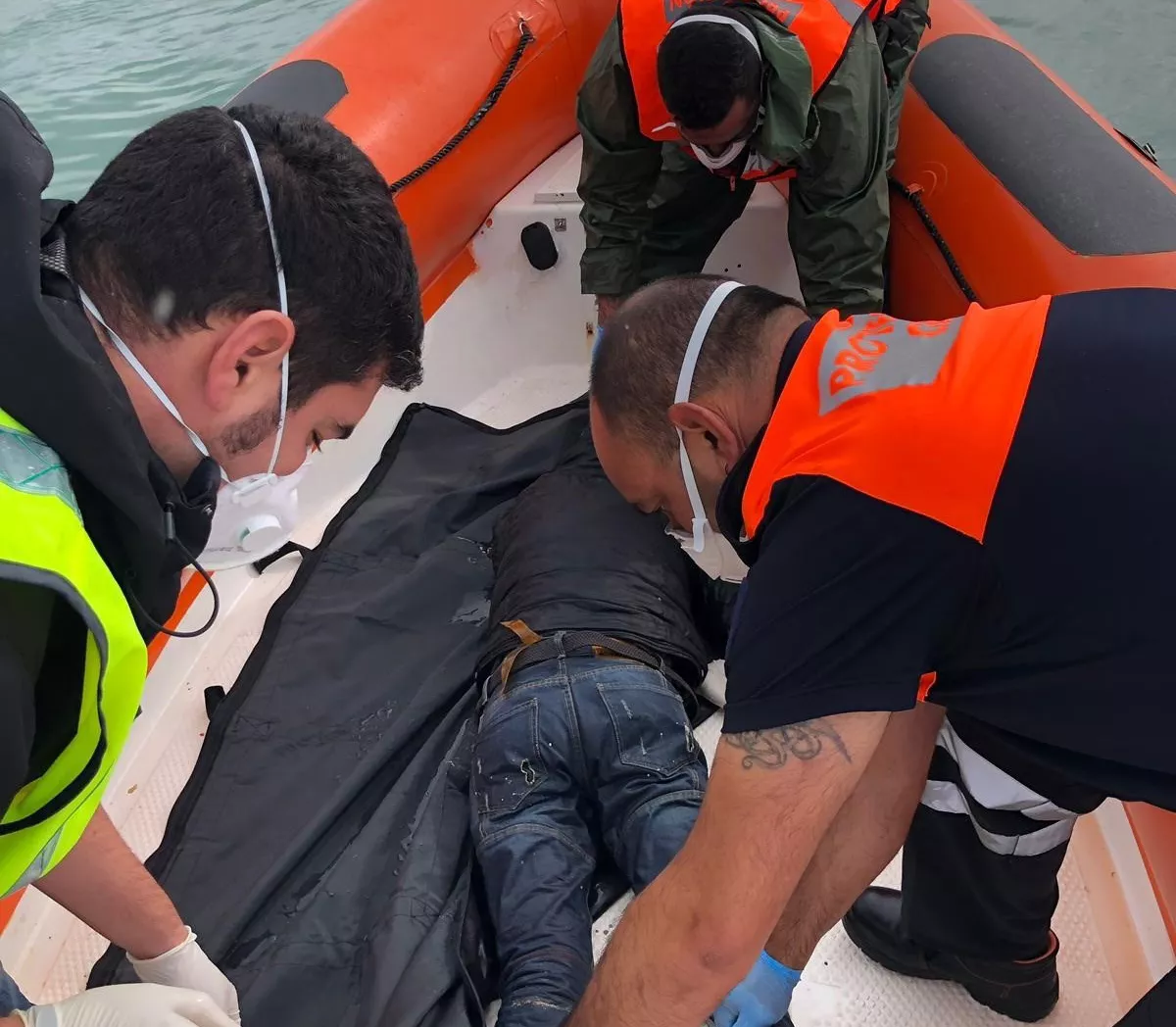 noticias cadiz rescate cadaver.jpg noticias cadiz rescate cadaver.jpg