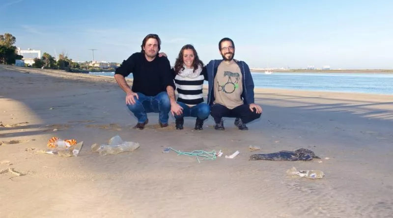 Los investigadores Fernando C. Brun Murillo, Rocío Jiménez Ramos y Luis Gonzalo Egea noticias cadiz proyecto ceimar.jpg
