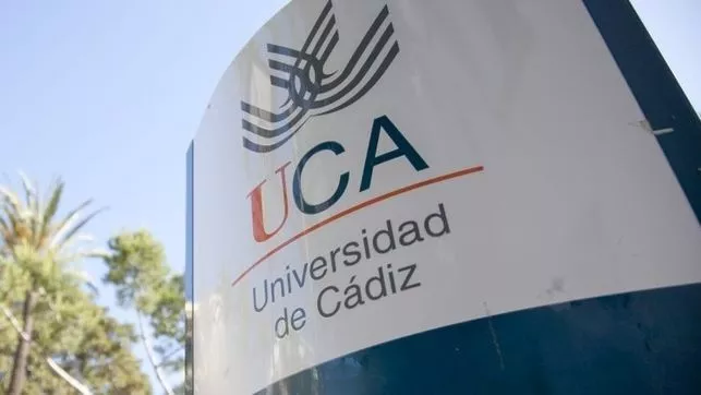 uca_5.jpg uca_5.jpg