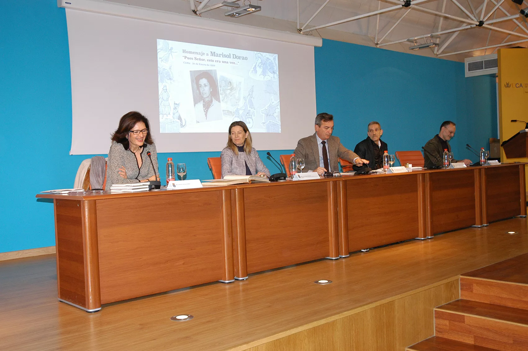 Homenaje a la profesora Marisol Dorao en la UCA.jpg Homenaje a la profesora Marisol Dorao en la UCA.jpg