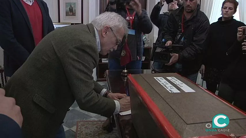 noticias cadiz entrega restos represaliado.jpg noticias cadiz entrega restos represaliado.jpg