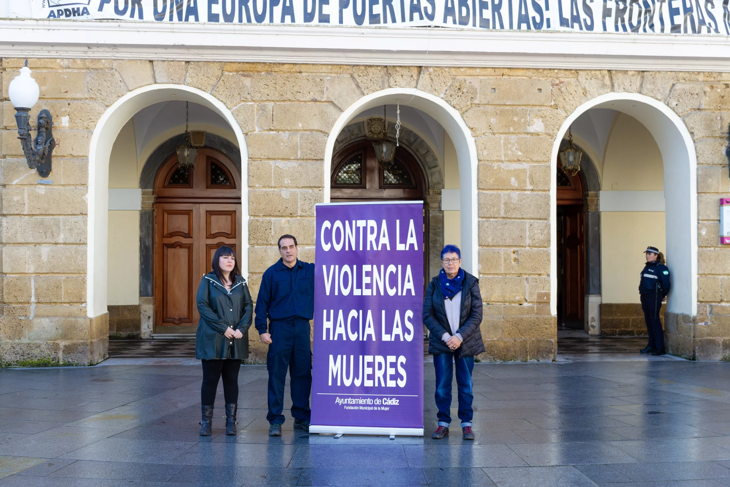 noticias cadiz Minuto de Silencio-1_0.jpg