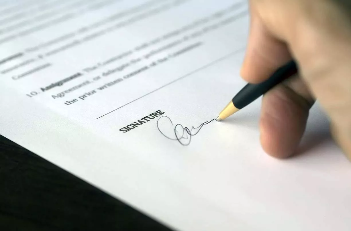 noticias cadiz contrato.jpg noticias cadiz contrato.jpg
