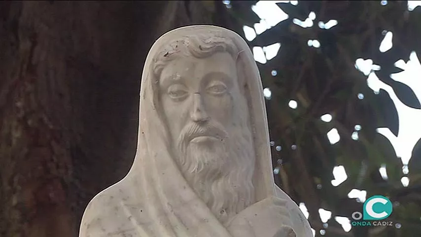 noticias cadiz estatuas plaza mina.jpg noticias cadiz estatuas plaza mina.jpg