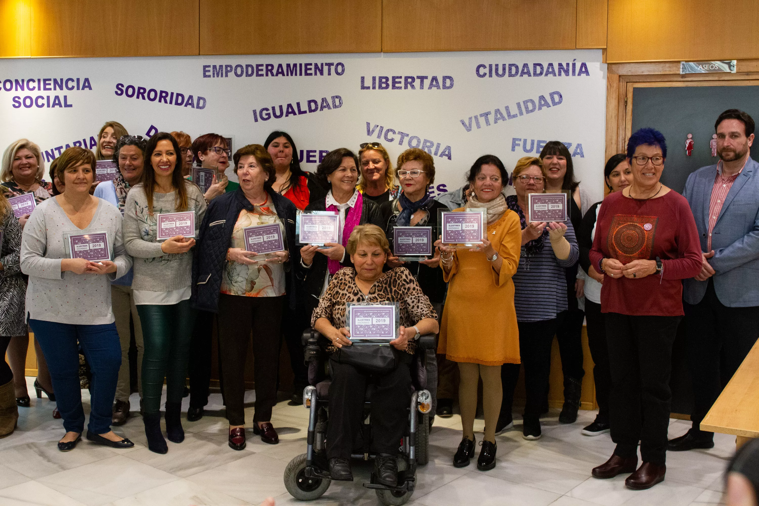 noticias cadiz ilustres anonimas_0.jpg noticias cadiz ilustres anonimas_0.jpg