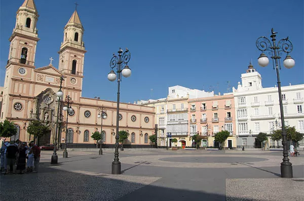 plaza_san_antonio.jpg