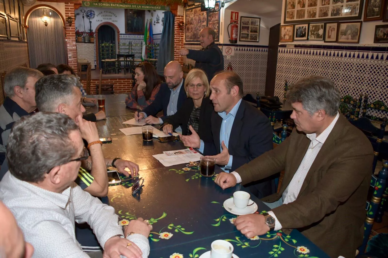 noticias cadiz PP reunion peñas flamencas.JPG