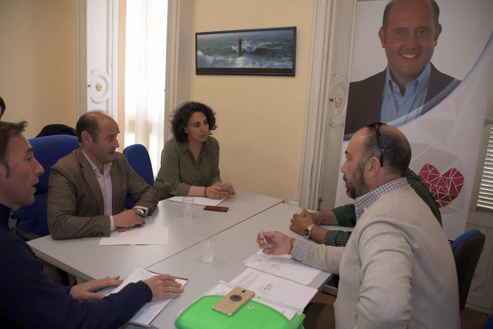 noticias cadiz Reuninón dos asociaciones taxistas2.jpeg noticias cadiz Reuninón dos asociaciones taxistas2.jpeg