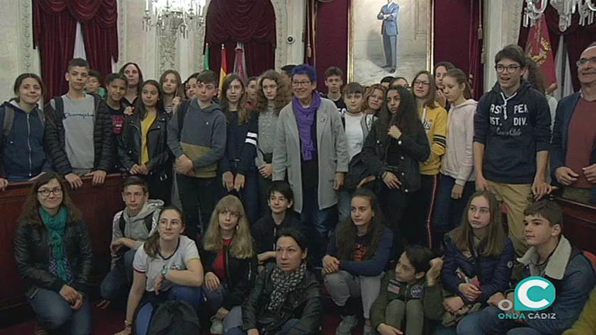 noticias cadiz estudiantes franceses ayuntamiento.jpg noticias cadiz estudiantes franceses ayuntamiento.jpg