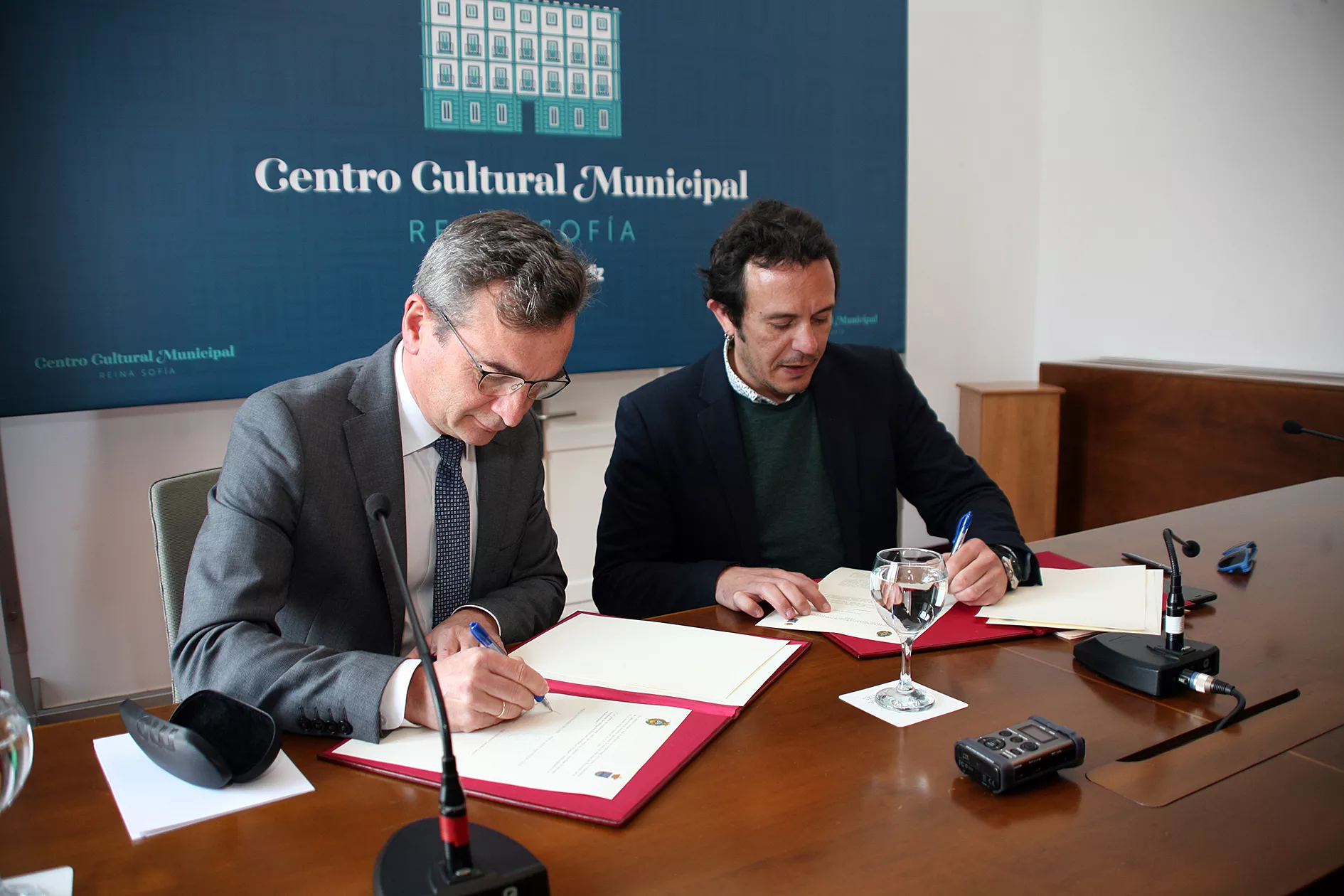 noticias cadiz firma ayto uca.jpg noticias cadiz firma ayto uca.jpg