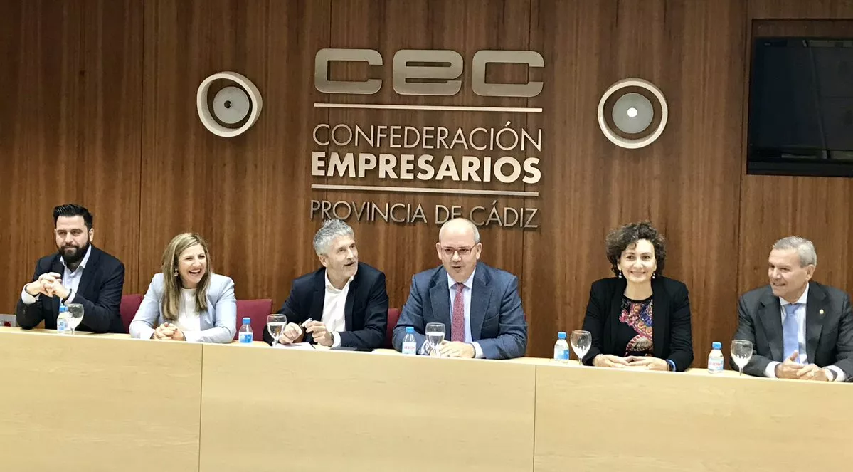 Marlaska se reunió con sindicatos y empresarios noticias cadiz marlaska cec.jpg