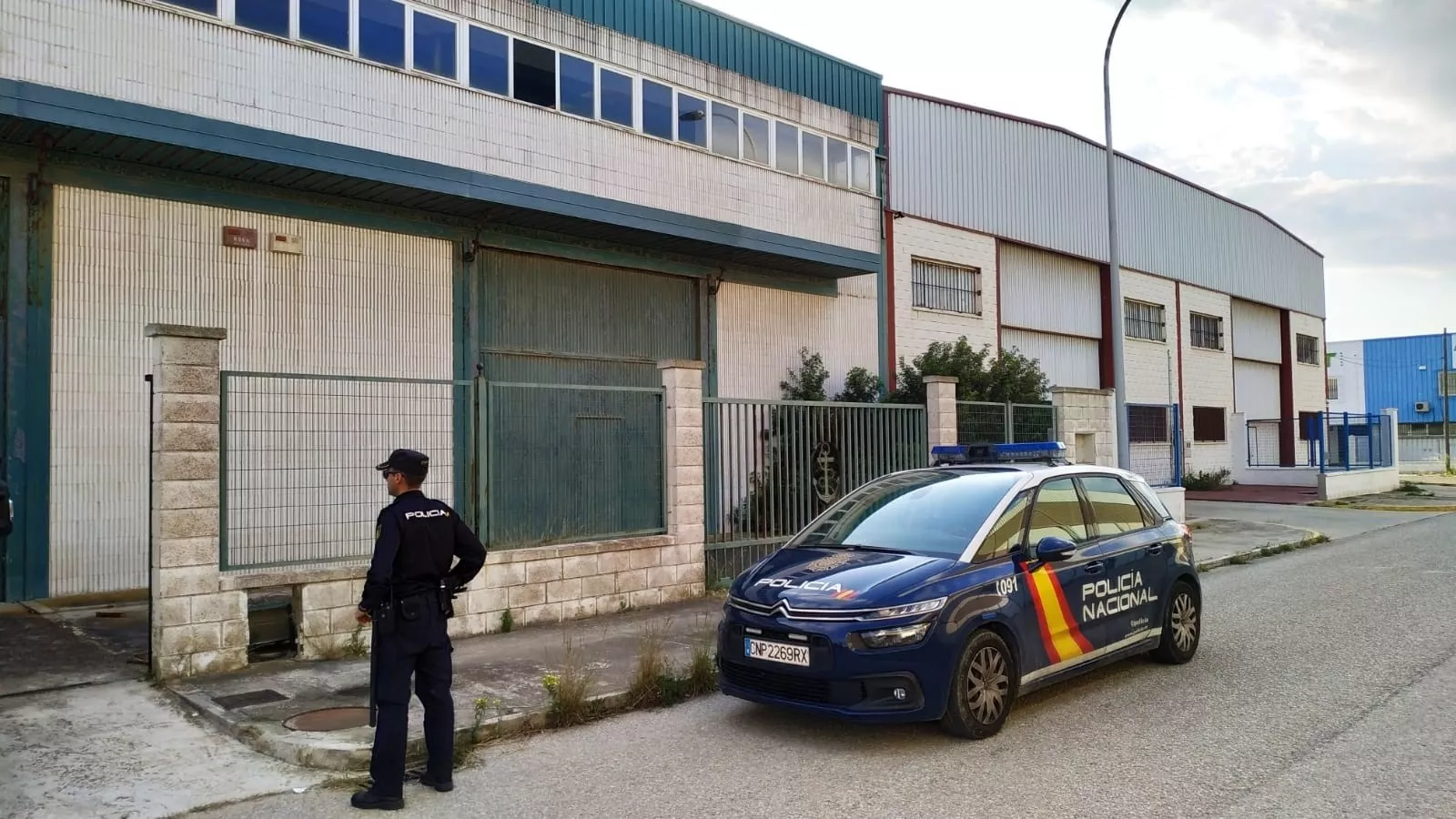 noticias cadiz robo nave industrial.jpg noticias cadiz robo nave industrial.jpg