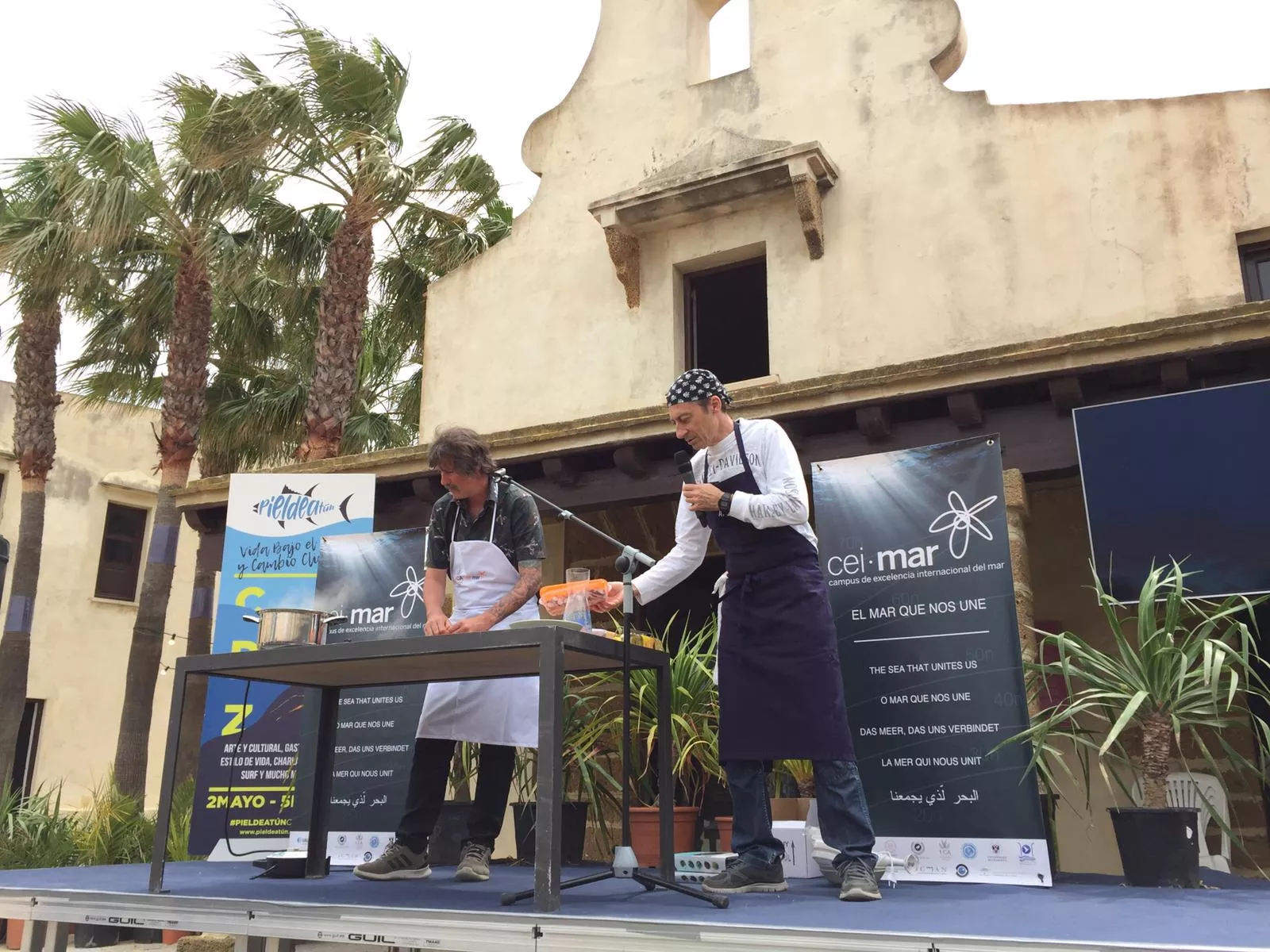 SHOWCOOKING.jpg SHOWCOOKING.jpg