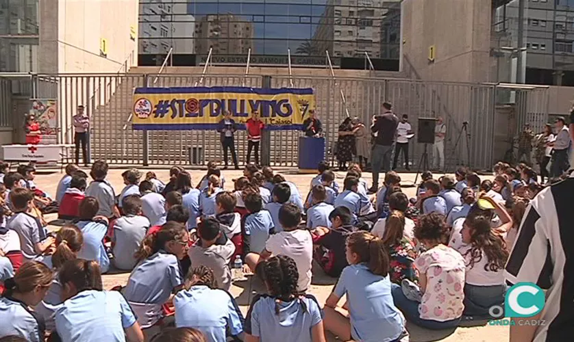 STOPO BULLING.jpg STOPO BULLING.jpg
