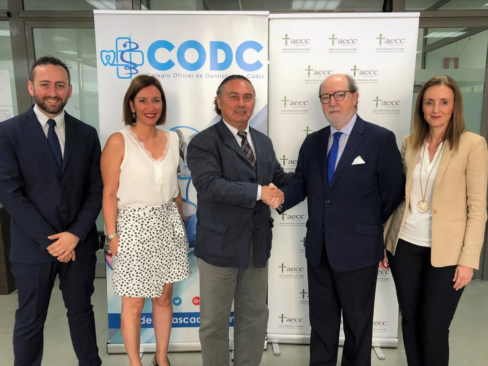 noticias cadiz dentistas_3.jpg noticias cadiz dentistas_3.jpg