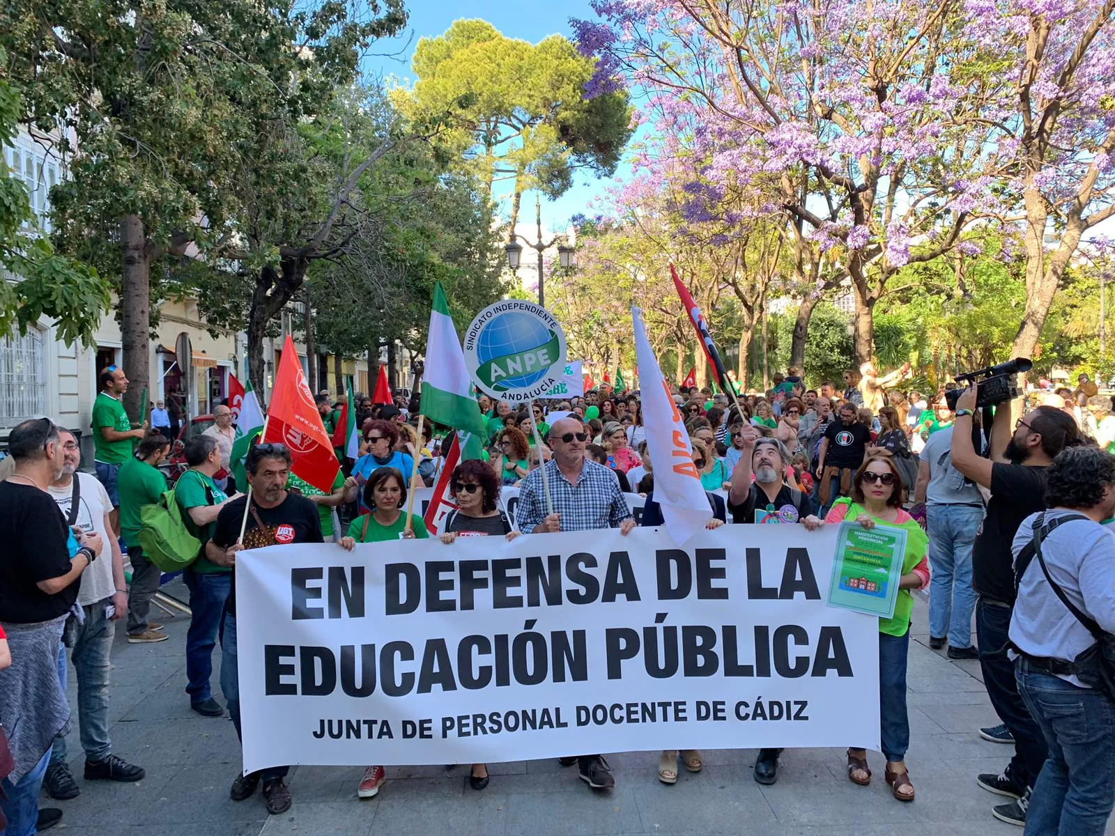 noticias cadiz manifestacion plaza mina.jpg