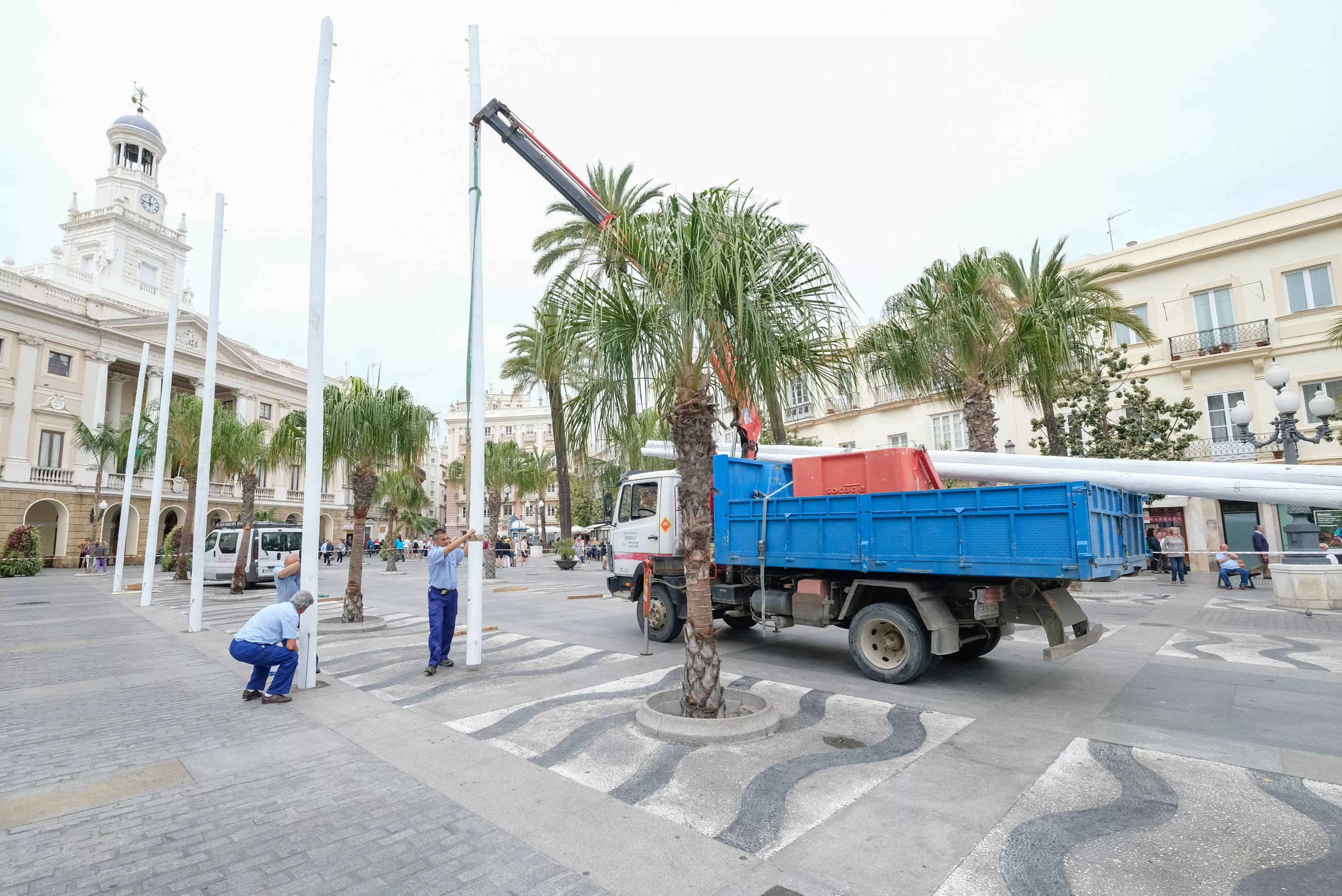 noticias cadiz-instalación toldos san juan de dios-018.jpg