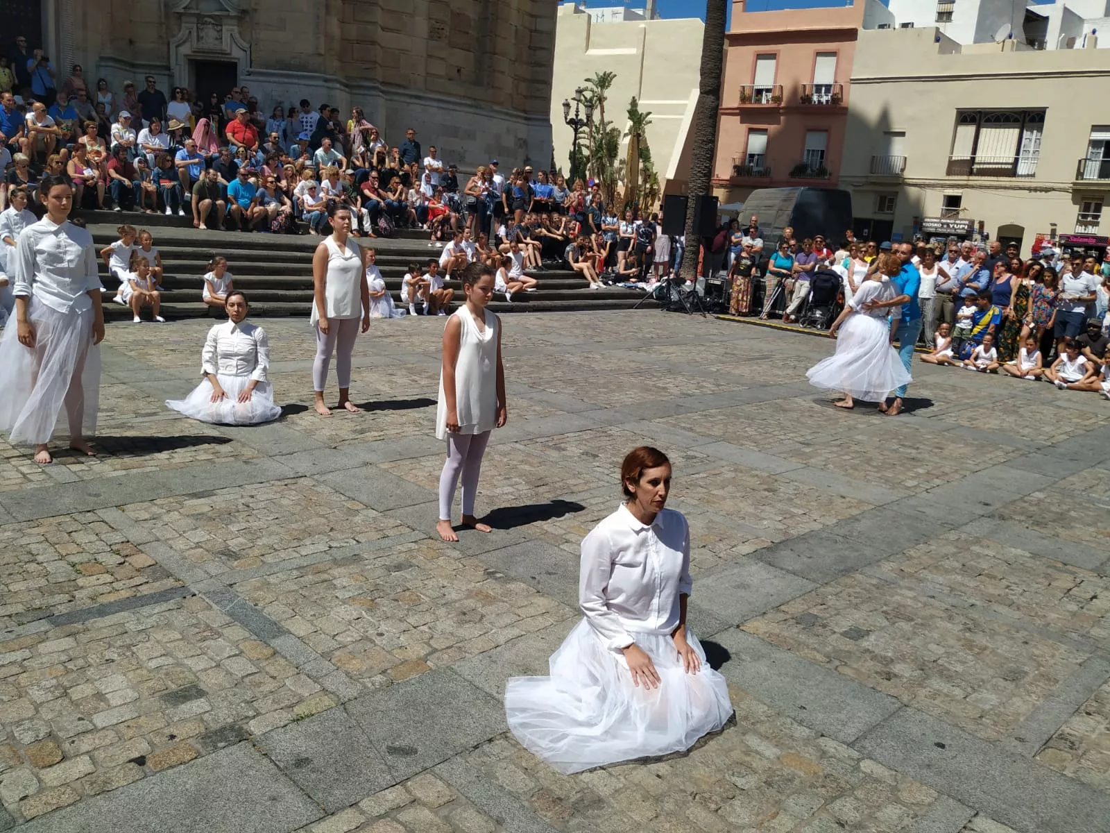 CADIZ EN DANZA.jpeg CADIZ EN DANZA.jpeg