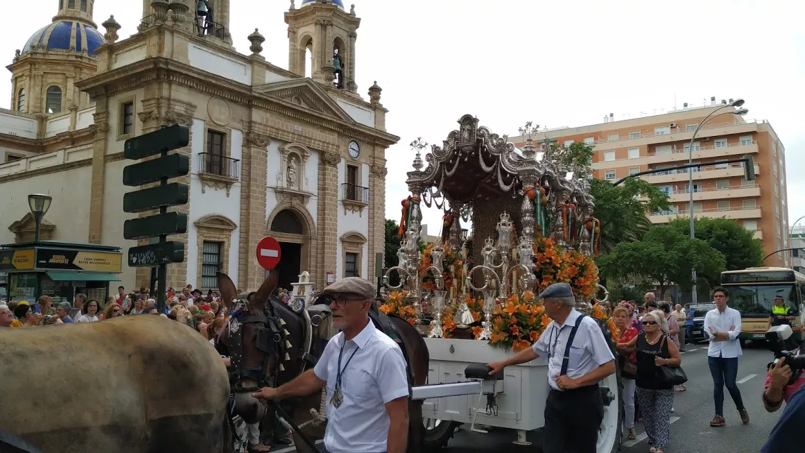 El rocio salida 2019.jpg