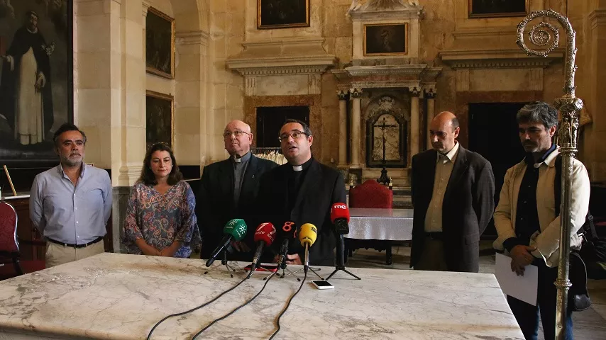 noticias cadiz cabildo_catedral_restauraciones_alta_01_18_06_19.jpg noticias cadiz cabildo_catedral_restauraciones_alta_01_18_06_19.jpg