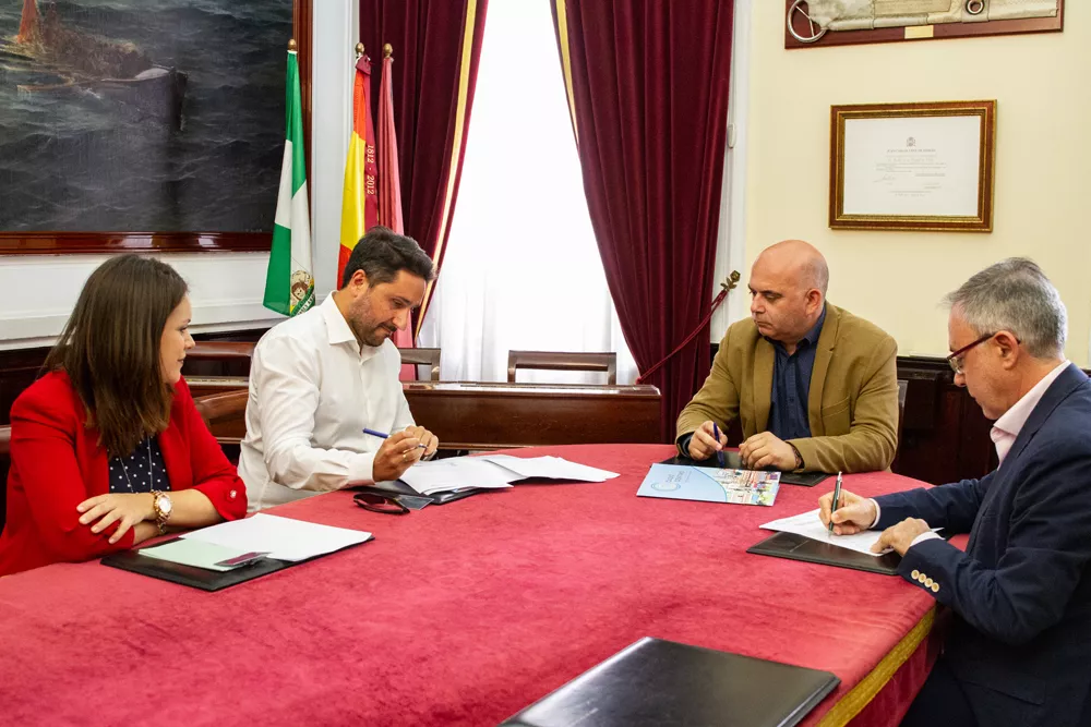 noticias cadiz convenio firma.jpg noticias cadiz convenio firma.jpg