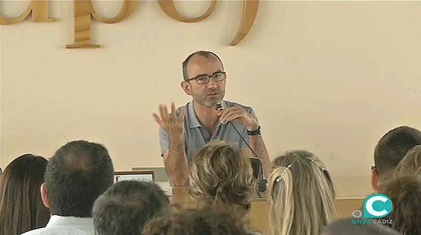 noticias cadiz santadreu presentacion libro OKOK.jpg noticias cadiz santadreu presentacion libro OKOK.jpg