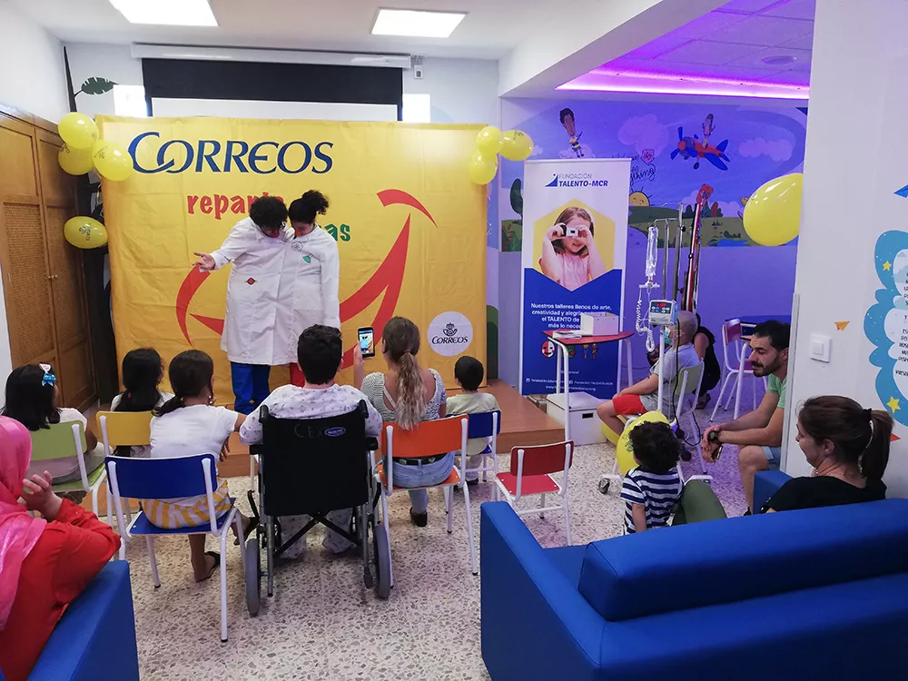 noticias Cadiz Correos Reparte Sonrisas (1).jpg noticias Cadiz Correos Reparte Sonrisas (1).jpg