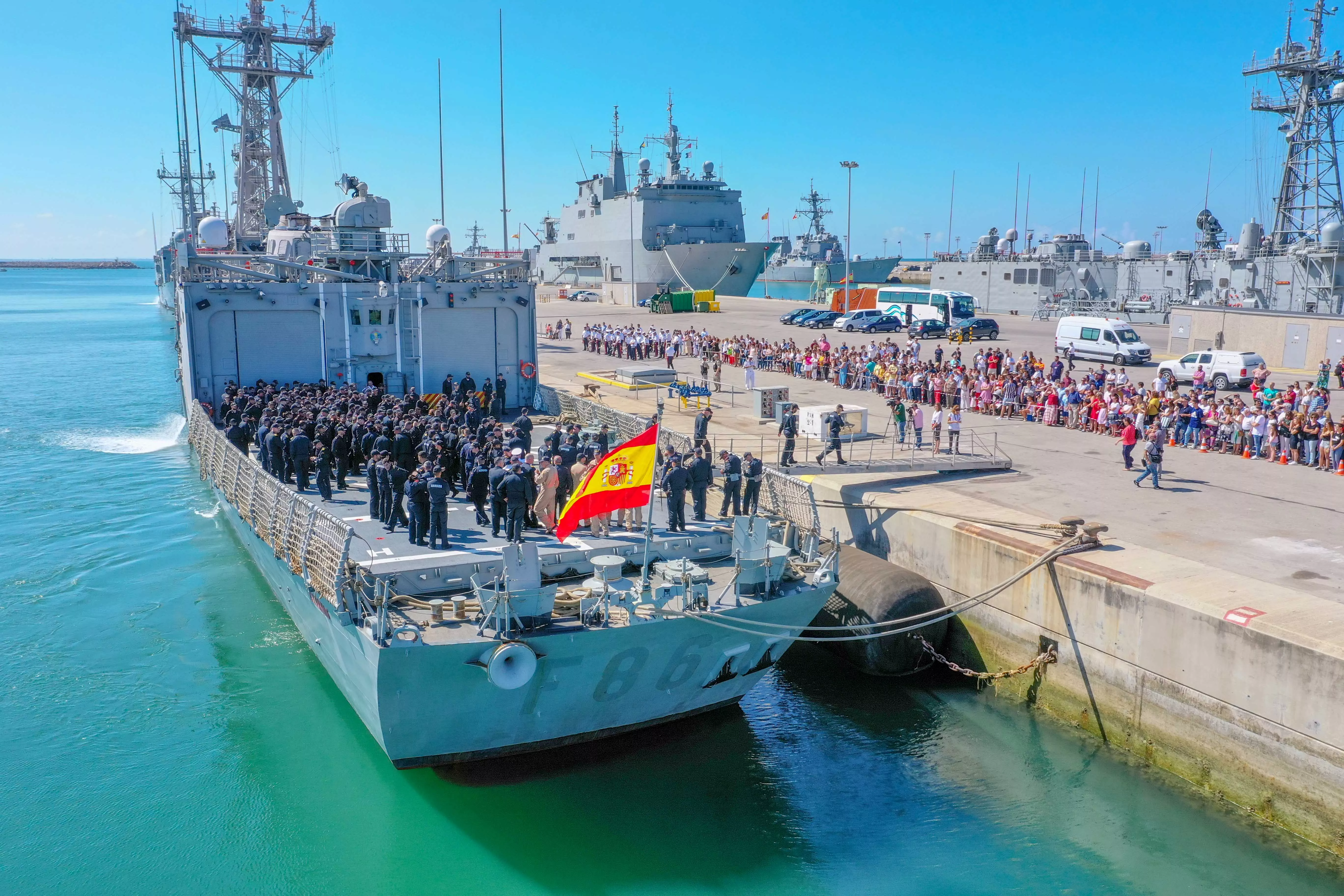 noticias cadiz barco rota.jpg noticias cadiz barco rota.jpg