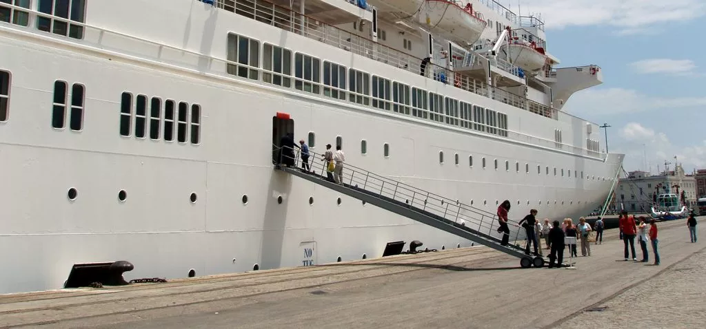 noticias cadiz crucero_4.jpg noticias cadiz crucero_4.jpg