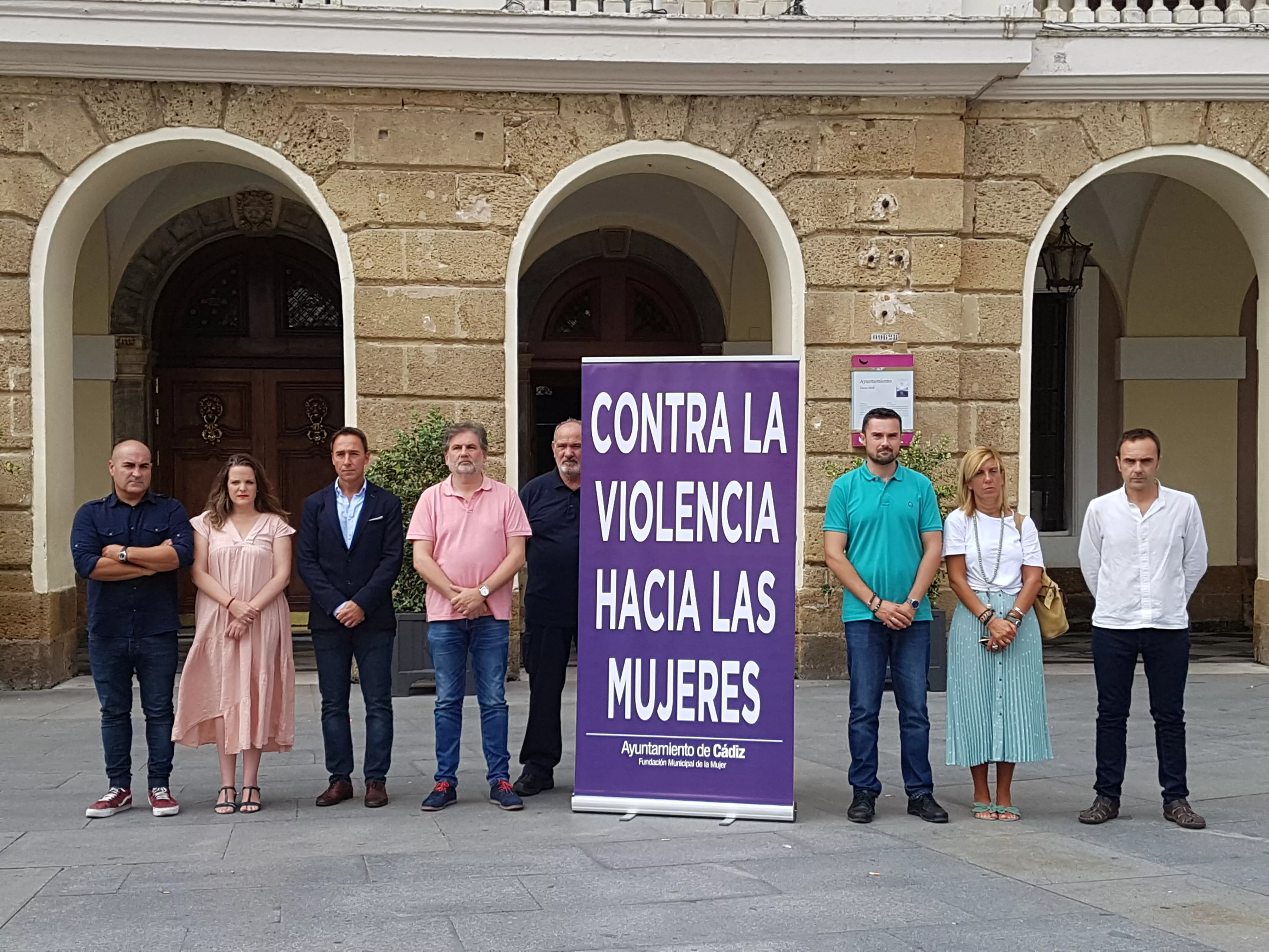 noticias cadiz minuto de silencio_17.jpg noticias cadiz minuto de silencio_17.jpg