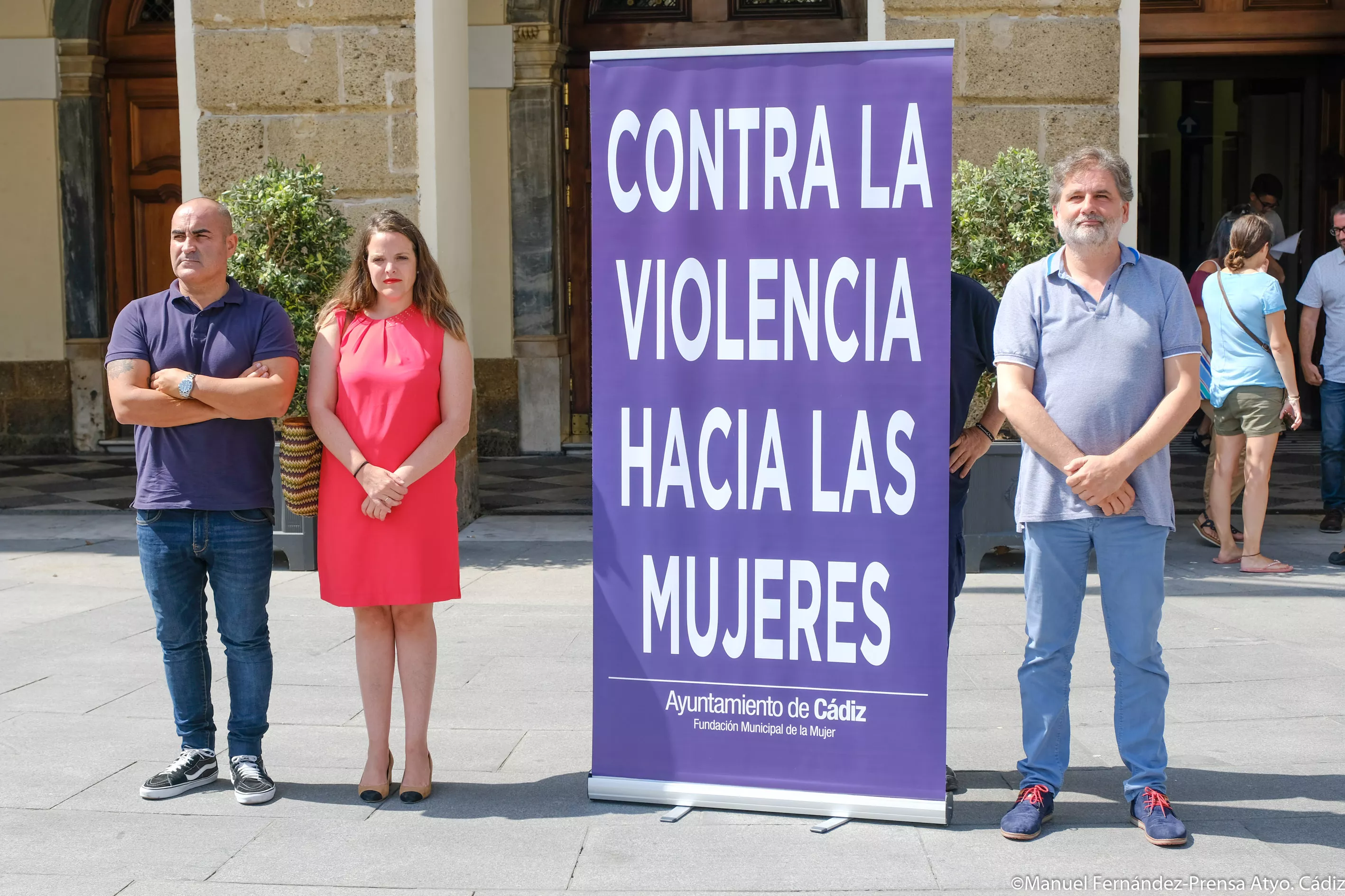 noticias cadiz minuto silencio_23.jpg noticias cadiz minuto silencio_23.jpg