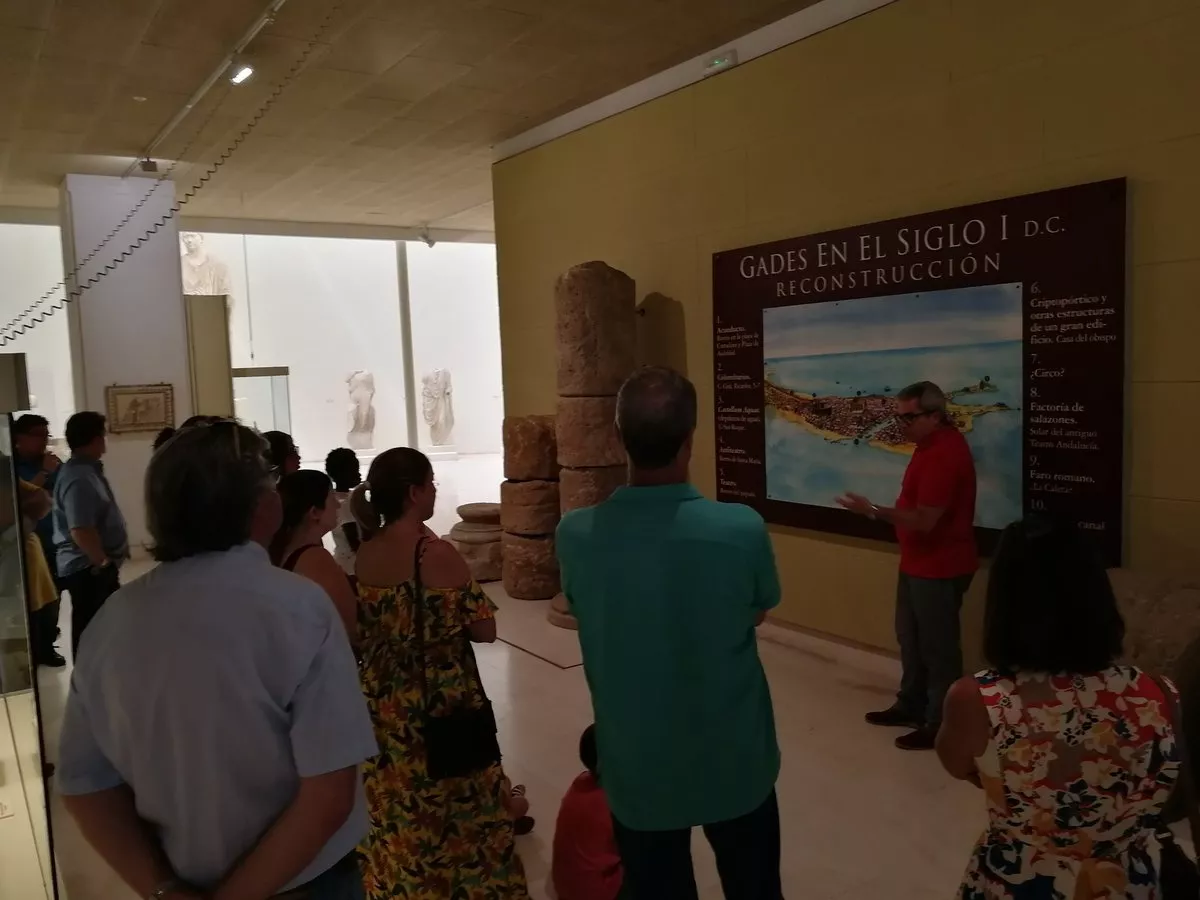 noticias cadiz museo visitas.jpg