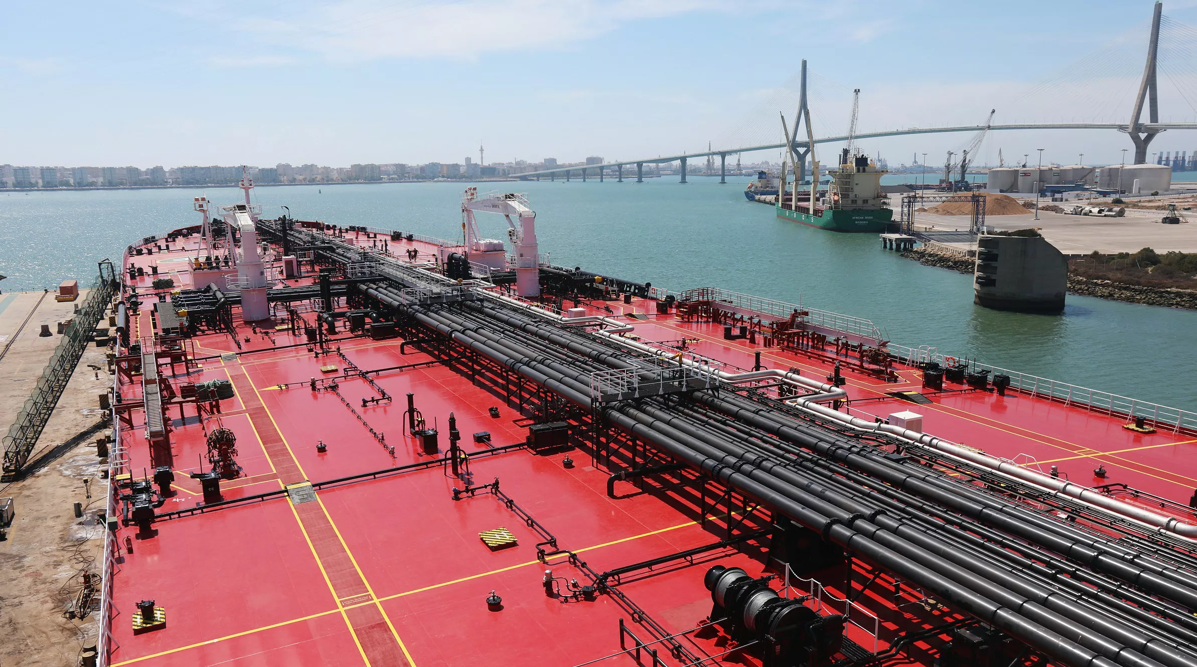 noticias cadiz petrolero_1.jpg noticias cadiz petrolero_1.jpg
