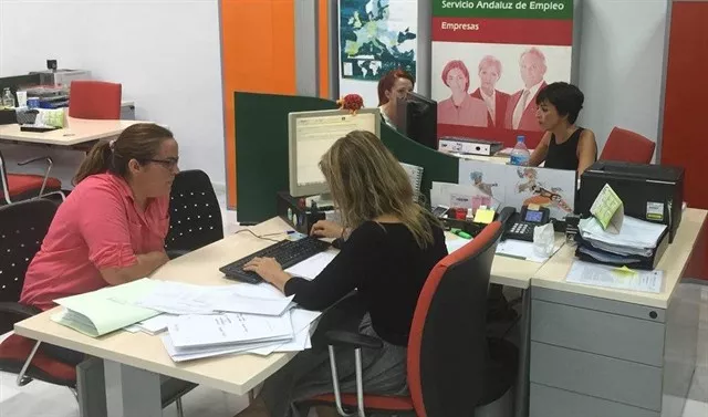 noticias cadiz oficina empleo_2.jpg noticias cadiz oficina empleo_2.jpg
