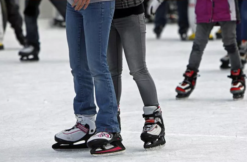 noticias cadiz pista de hielo_1.jpg noticias cadiz pista de hielo_1.jpg