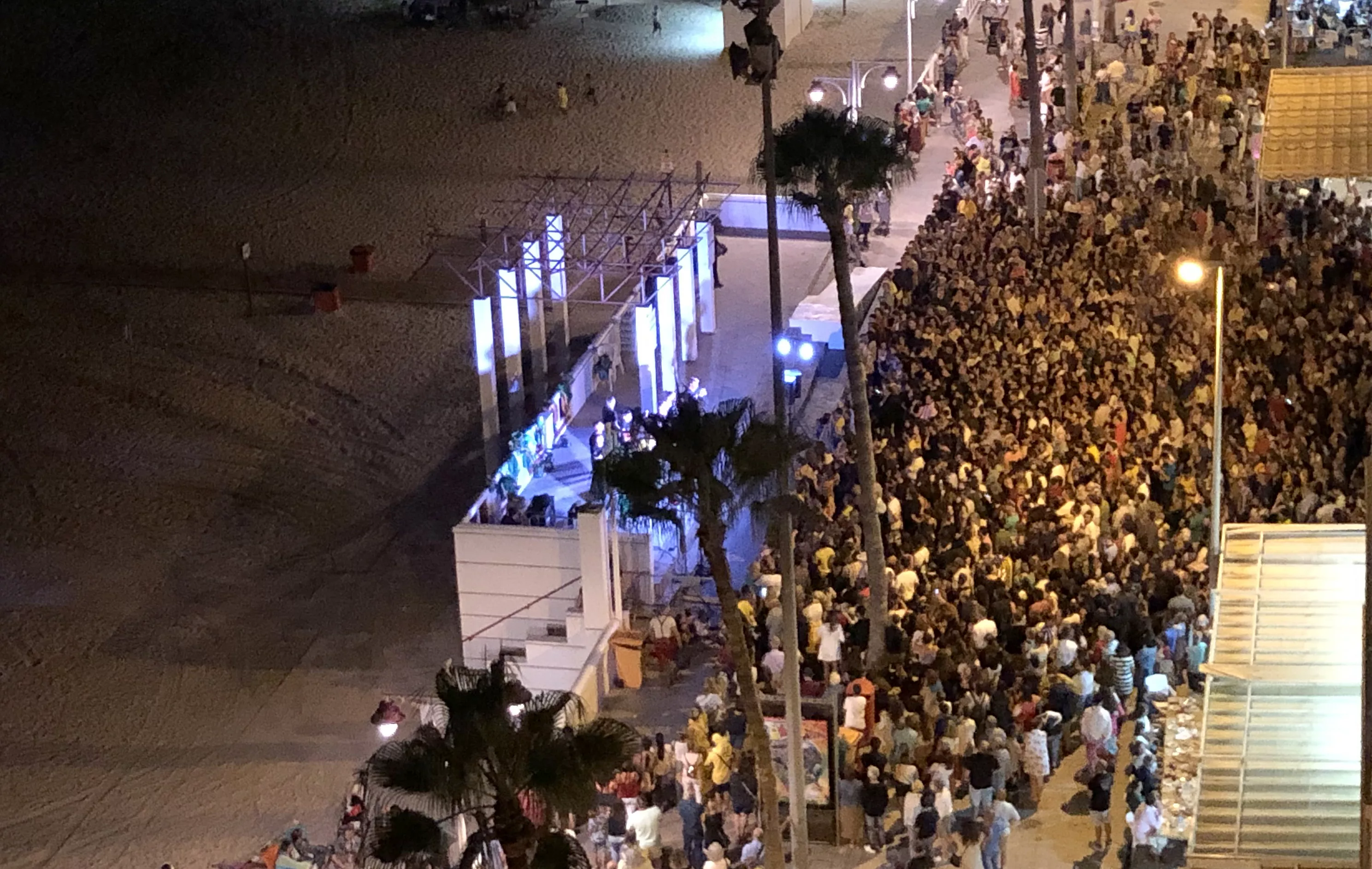 paseo1_0.jpg paseo1_0.jpg