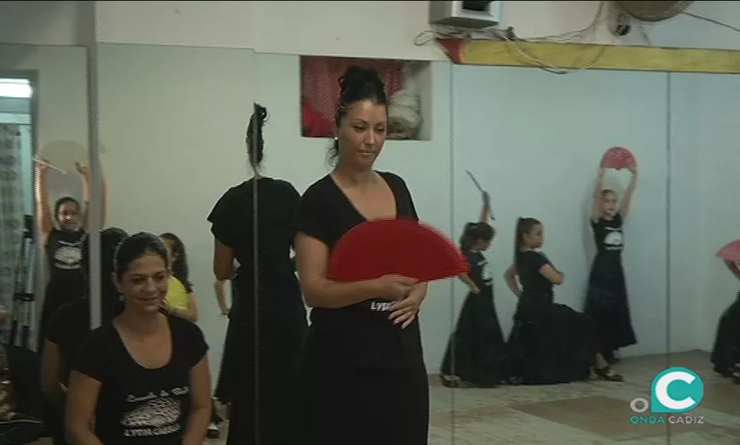 A. FOTO FLAMENCO.jpg A. FOTO FLAMENCO.jpg