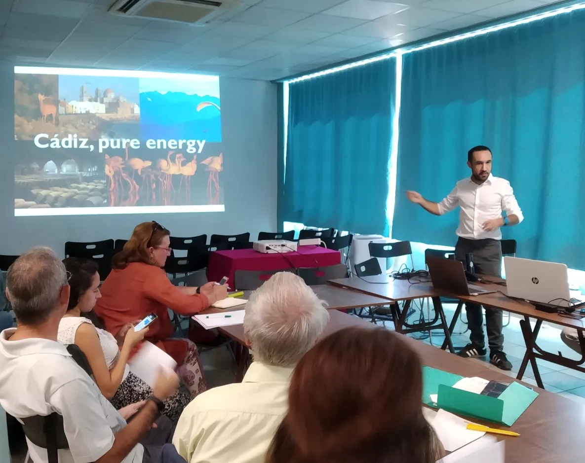 noticias cadiz Exposición de la Agencia de la Energia.jpg noticias cadiz Exposición de la Agencia de la Energia.jpg