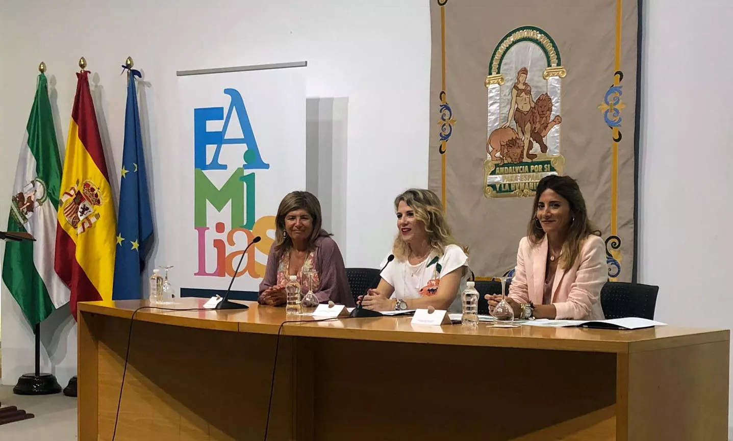 noticias cadiz app familias.jpg noticias cadiz app familias.jpg