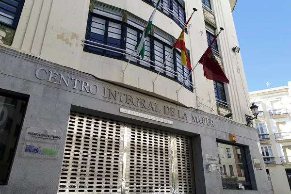 noticias cadiz fundacion mujer_1_0.jpg noticias cadiz fundacion mujer_1_0.jpg