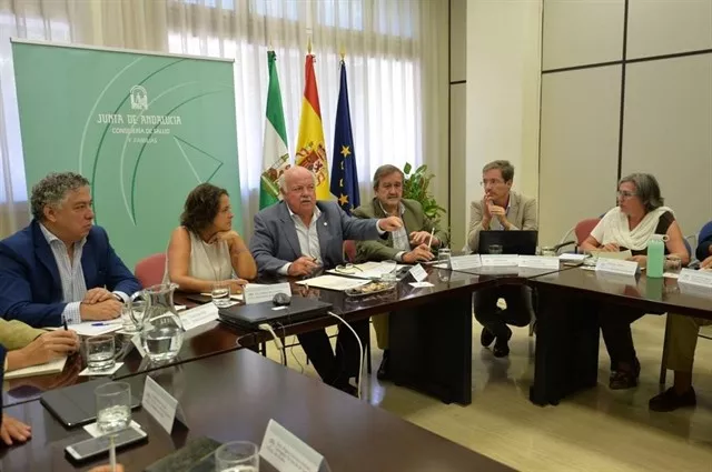 Reunión del Gabinete Técnico por el brote de listeriosis noticias cadiz listeriosis_2.jpg