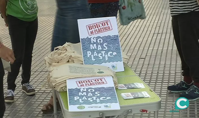 plasticos OK.jpg plasticos OK.jpg